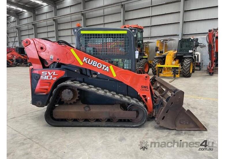 caption 2016 Kubota Svl90-2