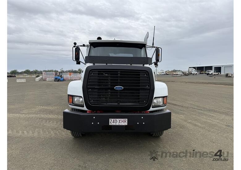 1996 FORD LOUISVILL L9000 TIPPER TRUCK