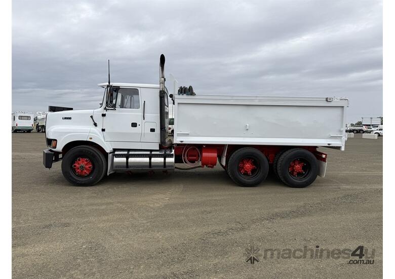1996 FORD LOUISVILL L9000 TIPPER TRUCK
