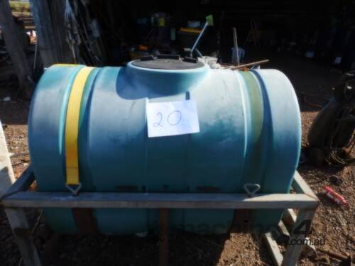 Plastic Spray tank 600 litre capacity