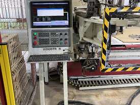 2011 WOODTRON Woodworking CNC - Load/Unload Machine - picture0' - Click to enlarge