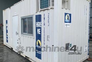 Royal Wolf   20ft Lunch Room