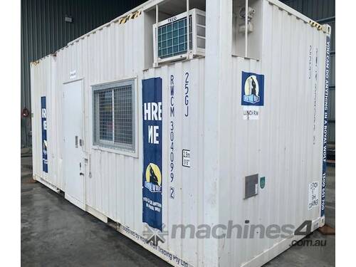 Royal Wolf 20ft Lunch Room