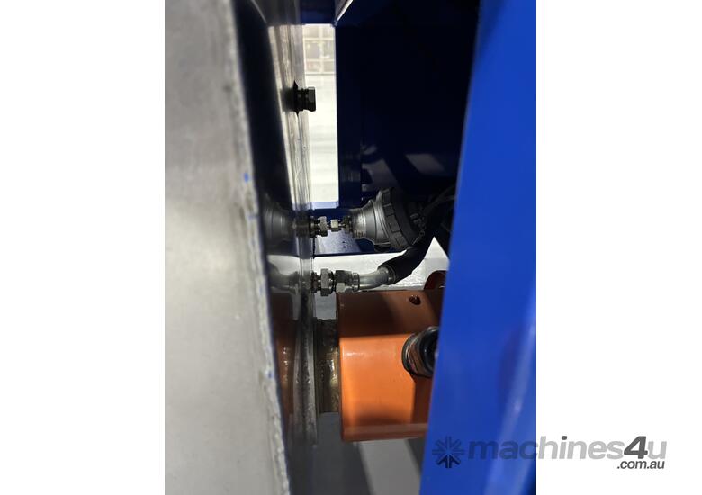 Rotational Hydraulic Test Rig | NI PXIe-1071, i3-4110E, Rexroth, LabVIEW