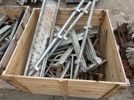 Large Quantity Of Scaffolding Equipment - picture0' - Click to enlarge