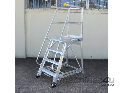 Platform Ladder.