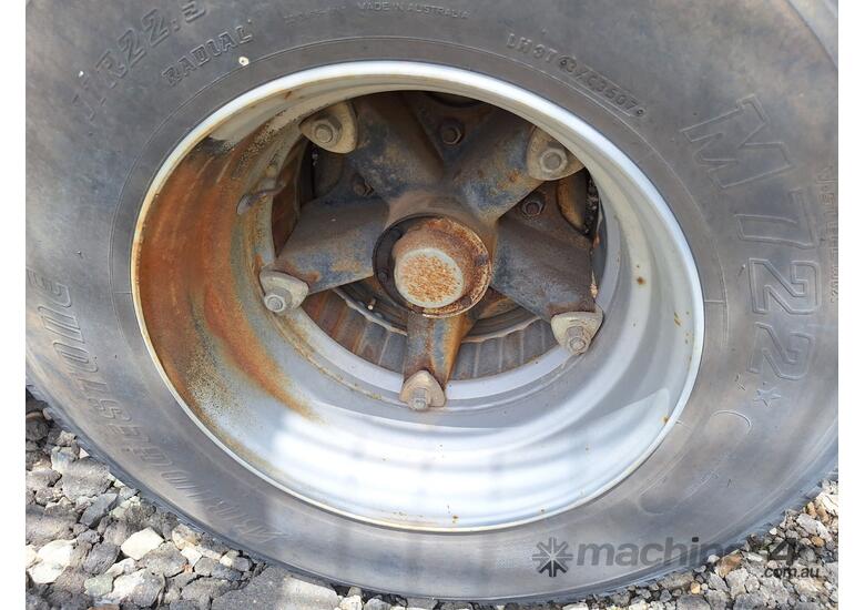 Trailer Mounted Screen