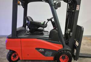 Linde E20PL Electric Forklift - 2 tonne