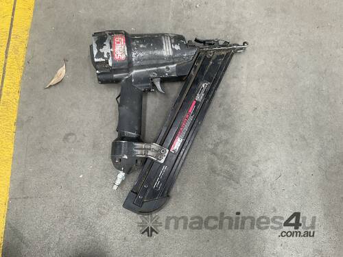 SENCO FinishPro 35 Pneumatic Air Pressure Fastener Gun