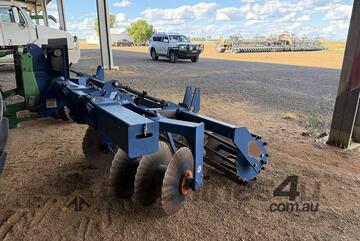 2021 GRIZZLY WHEEL TRACK RENOVATOR