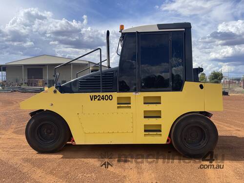 1999 STA Multipac Roller VP2400