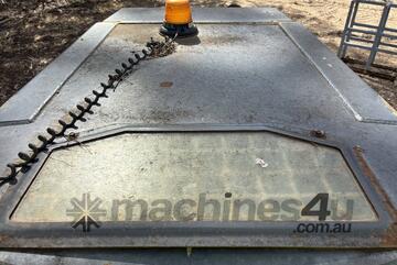 2003 New Holland LS170 Skid Steer