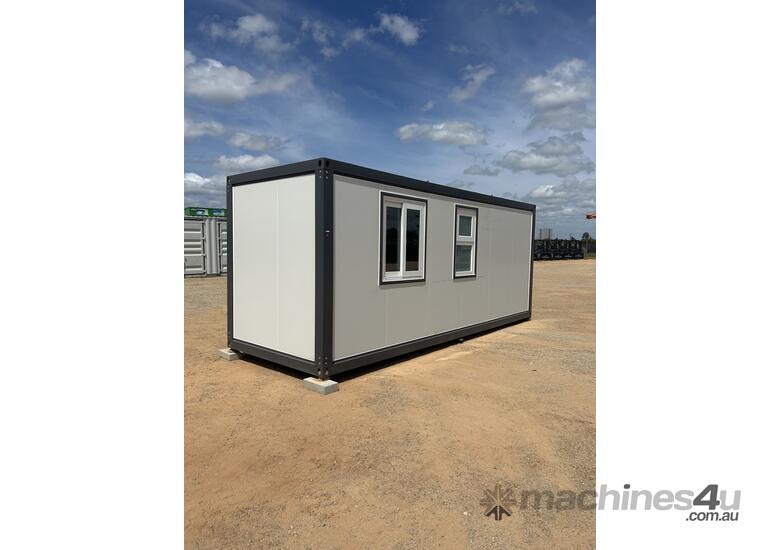 6m Accommodation/Office Block