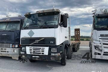Volvo 2000   FH16 Beaver Tail