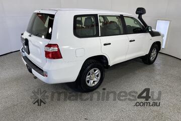 2017 Toyota Landcruiser GX Diesel (Ex Defense)