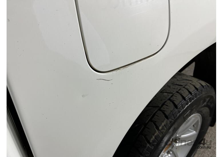 2010 Toyota Hilux 4x4 SR Dual Cab T/Diesel (Manual)