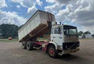 Volvo   F7 Tipper Truck