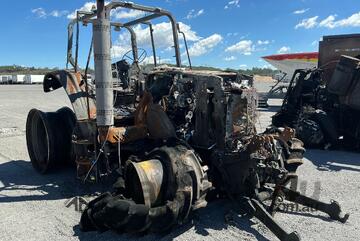 John Deere 2021   6110 Tractor