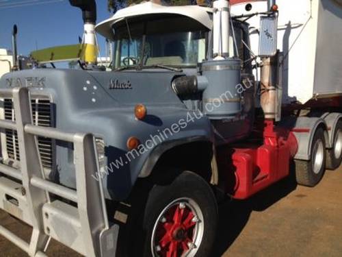 1980 MACK R600