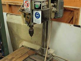 Brother Hi Tap BT1-203 tapping machine - picture0' - Click to enlarge