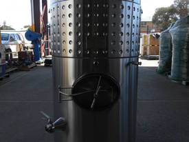 1000 Ltr WINE STORAGE TANK S/S - picture0' - Click to enlarge