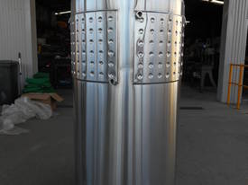 1000 Ltr WINE STORAGE TANK S/S - picture0' - Click to enlarge