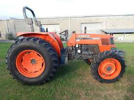 KUBOTA M8200 FOR SALE - picture0' - Click to enlarge