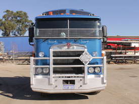2004 Kenworth K104  6 x 4 Sleeper Cab Prime Mover - picture0' - Click to enlarge