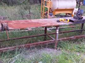 STEEL BENCH'S - picture0' - Click to enlarge