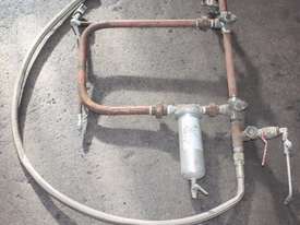 High pressure paint filter and valves - picture0' - Click to enlarge