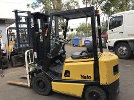 YALE FORKLIFT 1.5 TON 4.8M LIFT CONTAINER MAST - picture0' - Click to enlarge