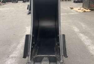 Roo Attachments 30-35T Trenching Bucket 750mm