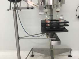 Bottling Machine - picture2' - Click to enlarge