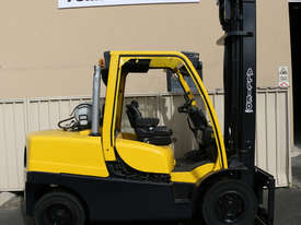Hyster 5000kg LPG Forklift - picture0' - Click to enlarge