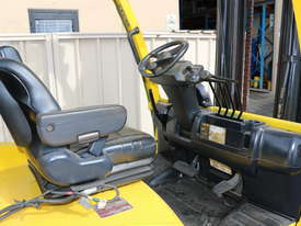 Hyster 5000kg LPG Forklift - picture2' - Click to enlarge