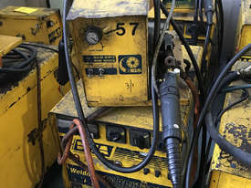WIA MIG Welder Weldmatic Fabricator 320 amps 415 Volt with SWF Seperate Wire Feeder - picture1' - Click to enlarge