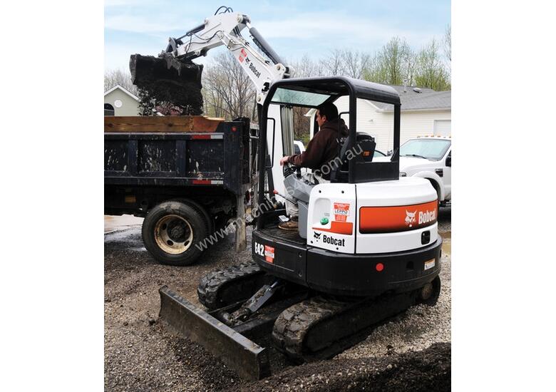 caption E42 Excavator