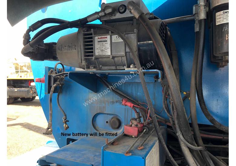 caption USED GENIE 80FT KNUCKLE BOOM LIFT