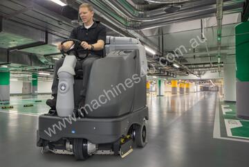 CLEANQUIP-NILFISK SC6500 1100D L16 BATTERY RIDE ON SCRUBBER