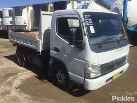 2006 Mitsubishi Canter - picture0' - Click to enlarge