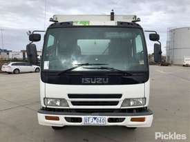 2006 Isuzu FRR550 - picture1' - Click to enlarge