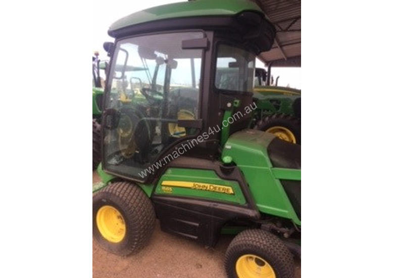 caption John Deere 1585 Front Deck Lawn Equipment