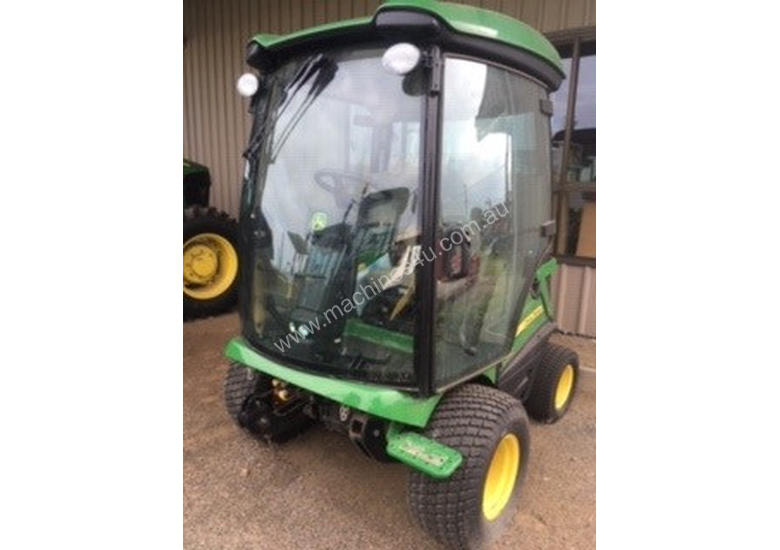 caption John Deere 1585 Front Deck Lawn Equipment