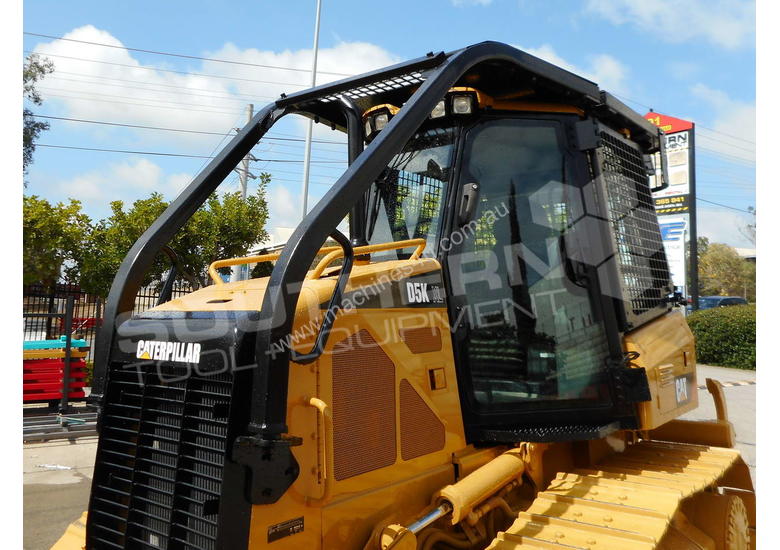 caption Caterpillar D5K XL Bulldozer DOZCATK