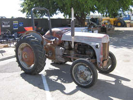 Massey Ferguson TEA20 2WD Tractor - picture0' - Click to enlarge