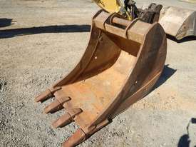 850mm Digging Bucket - picture0' - Click to enlarge