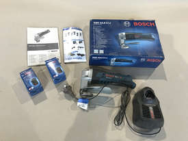 Bosch Professional GSC 10.8V-LI Cordless Metal Shear Scissor Cutter Nibbler - picture0' - Click to enlarge
