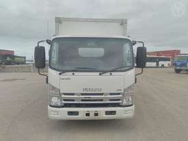Isuzu NNR 200 - picture0' - Click to enlarge