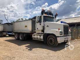 MACK CLR688RS Tipper Truck (T/A) - picture0' - Click to enlarge