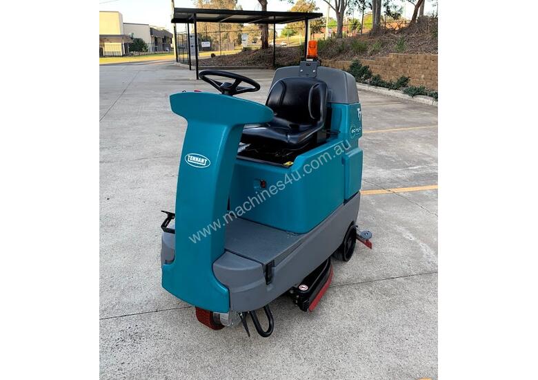 Used Tennant T7 Ride On Scrubber In Nsw